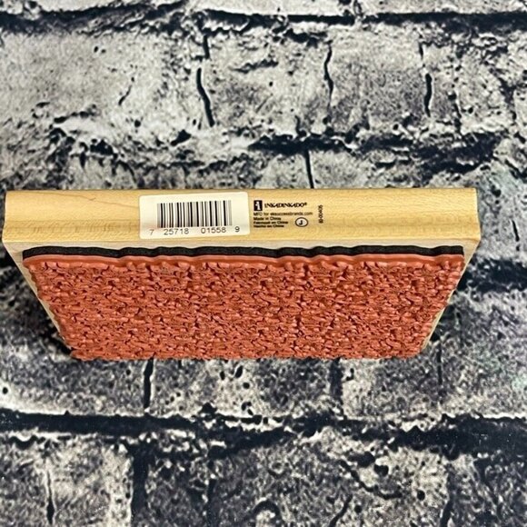 inkadinkado Rubber Stamp Wood Block floral background butterfly - Picture 5 of 7